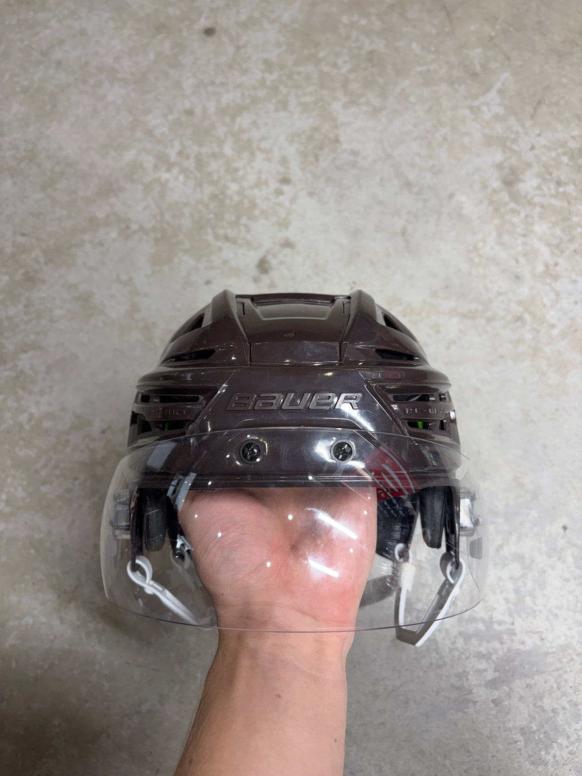 Medium Bauer RE-AKT 155 Brown Hershey Bears Helmet Used