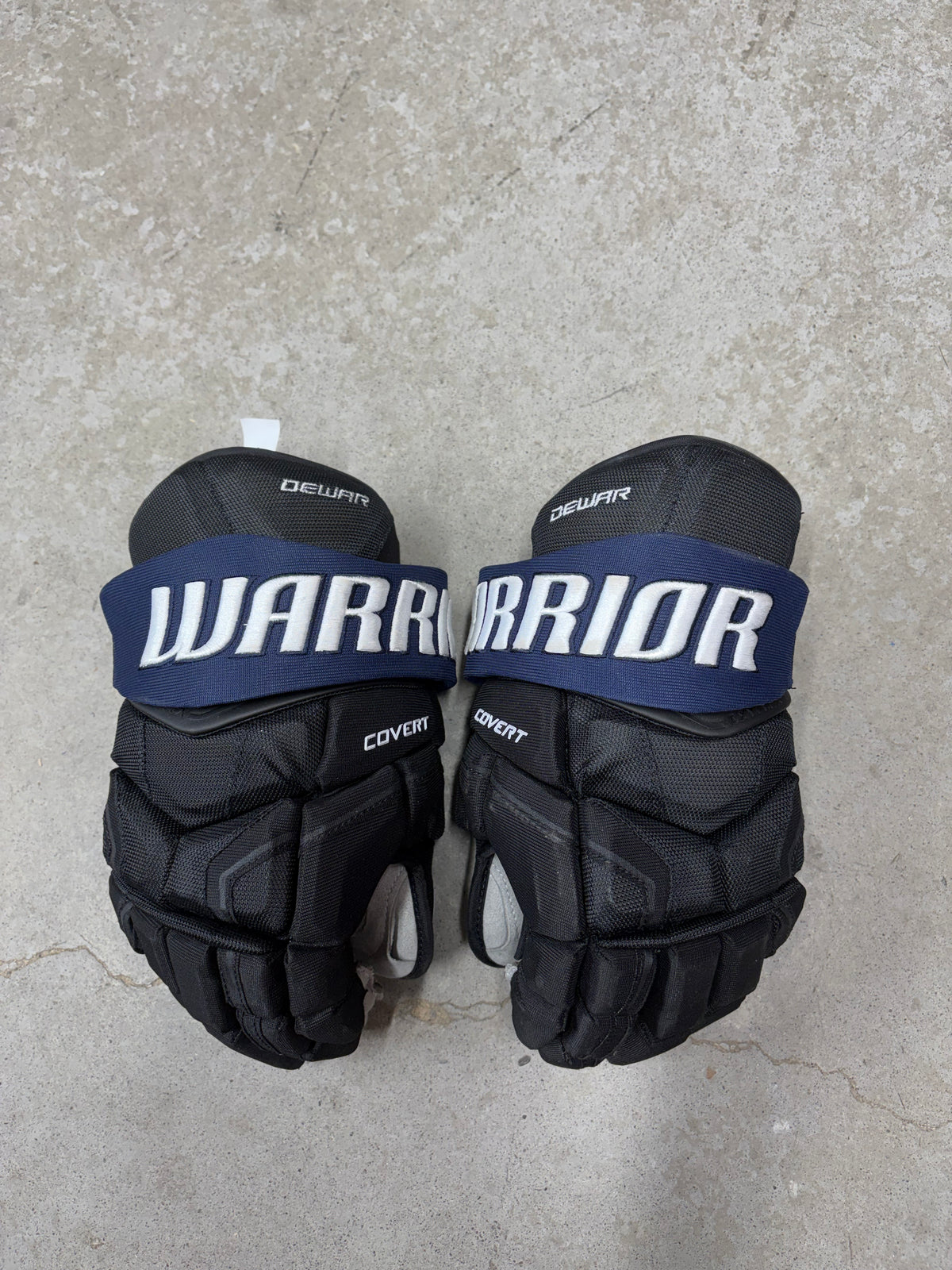 14β Warrior Covert Pro QRE Hockey Gloves (New) NHL Pro Stock