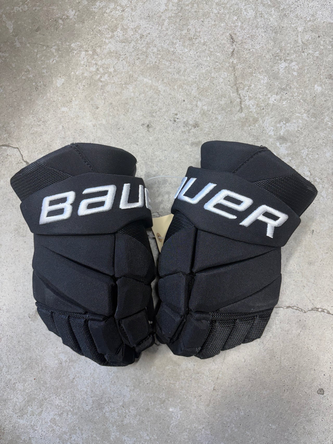 14โ Bauer Vapor Hyperlite Gloves NCAA (New)