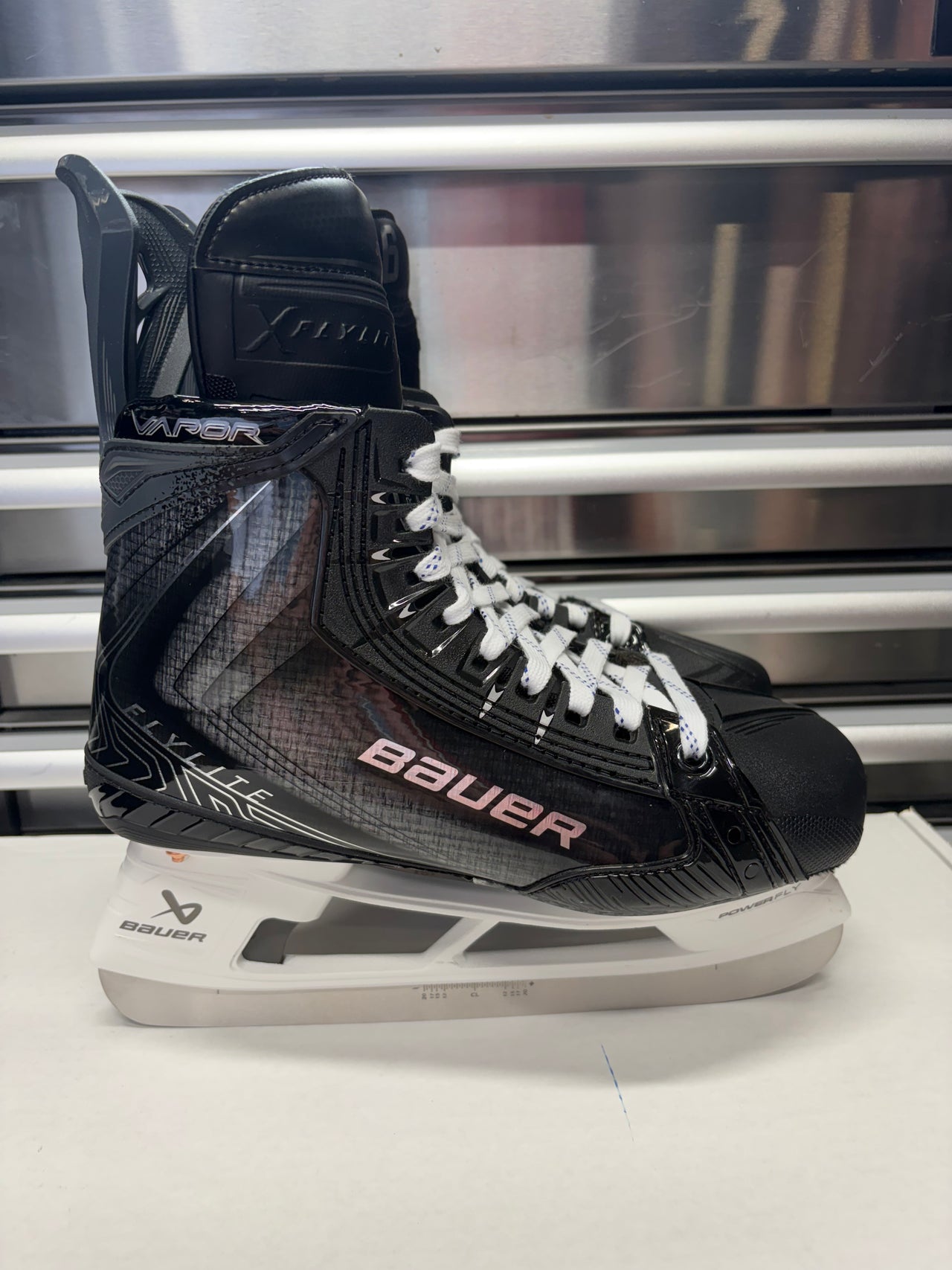Bauer Vapor Flylite Skate Size 7.5 FIT 1 (New) OHL Pro Stock