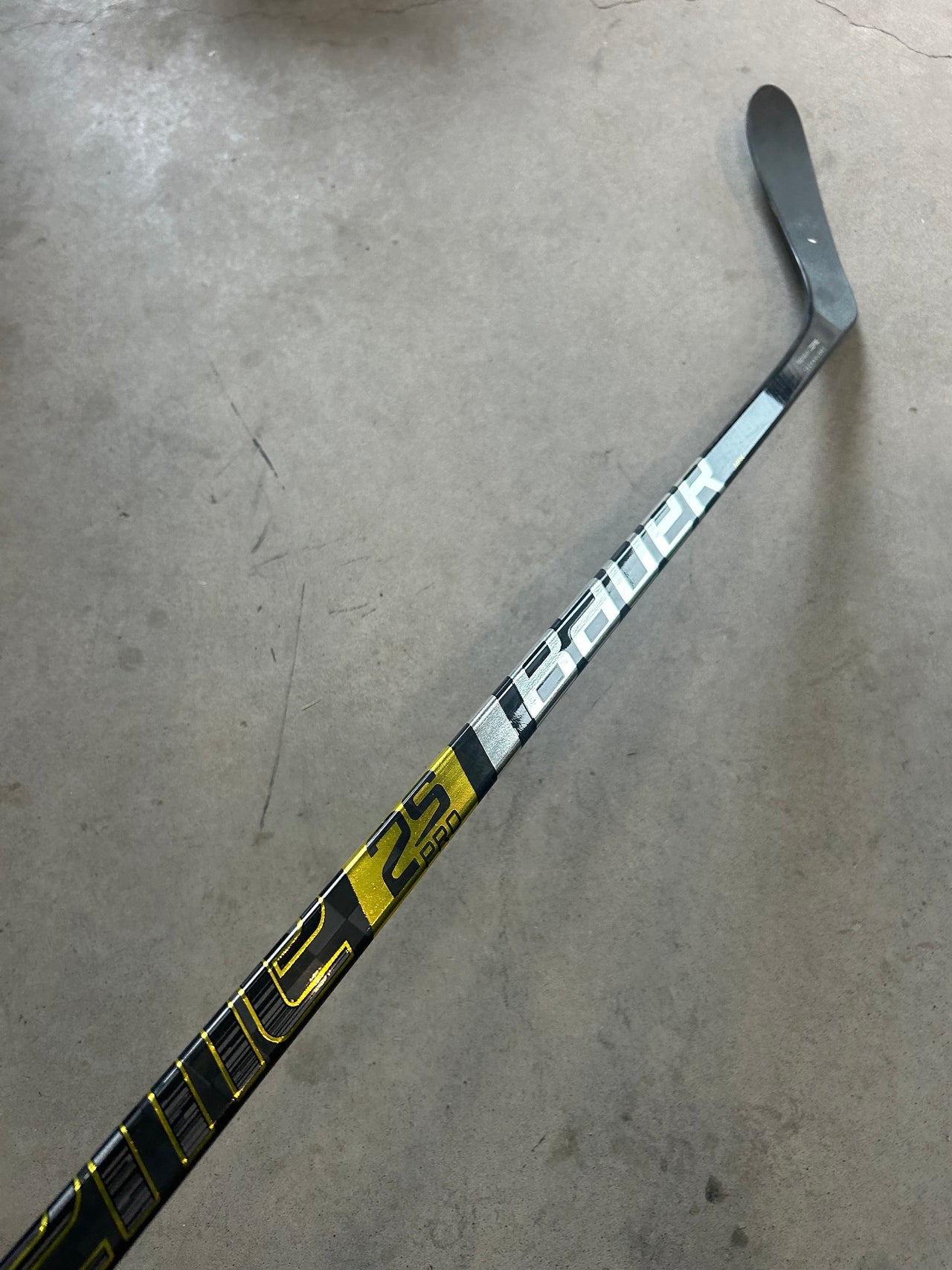 Left Hand 95 Flex P28 Bauer Supreme 2s Pro New