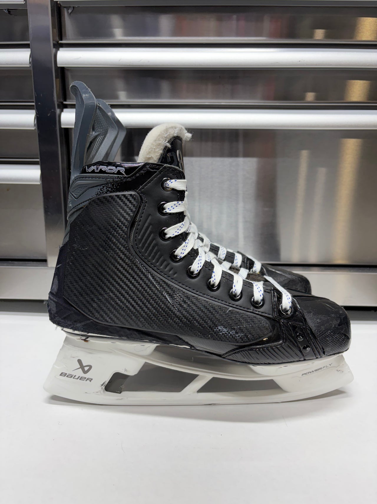 Bauer Vapor Flylite Skate Size 8.5 FIT 1 (Used) NHL Pro Stock