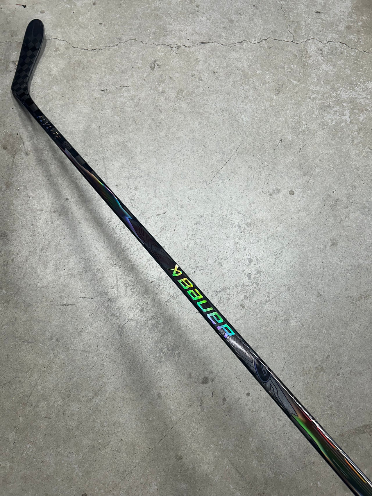 Right Hand 77 Flex P28 Bauer Flylite (Used)