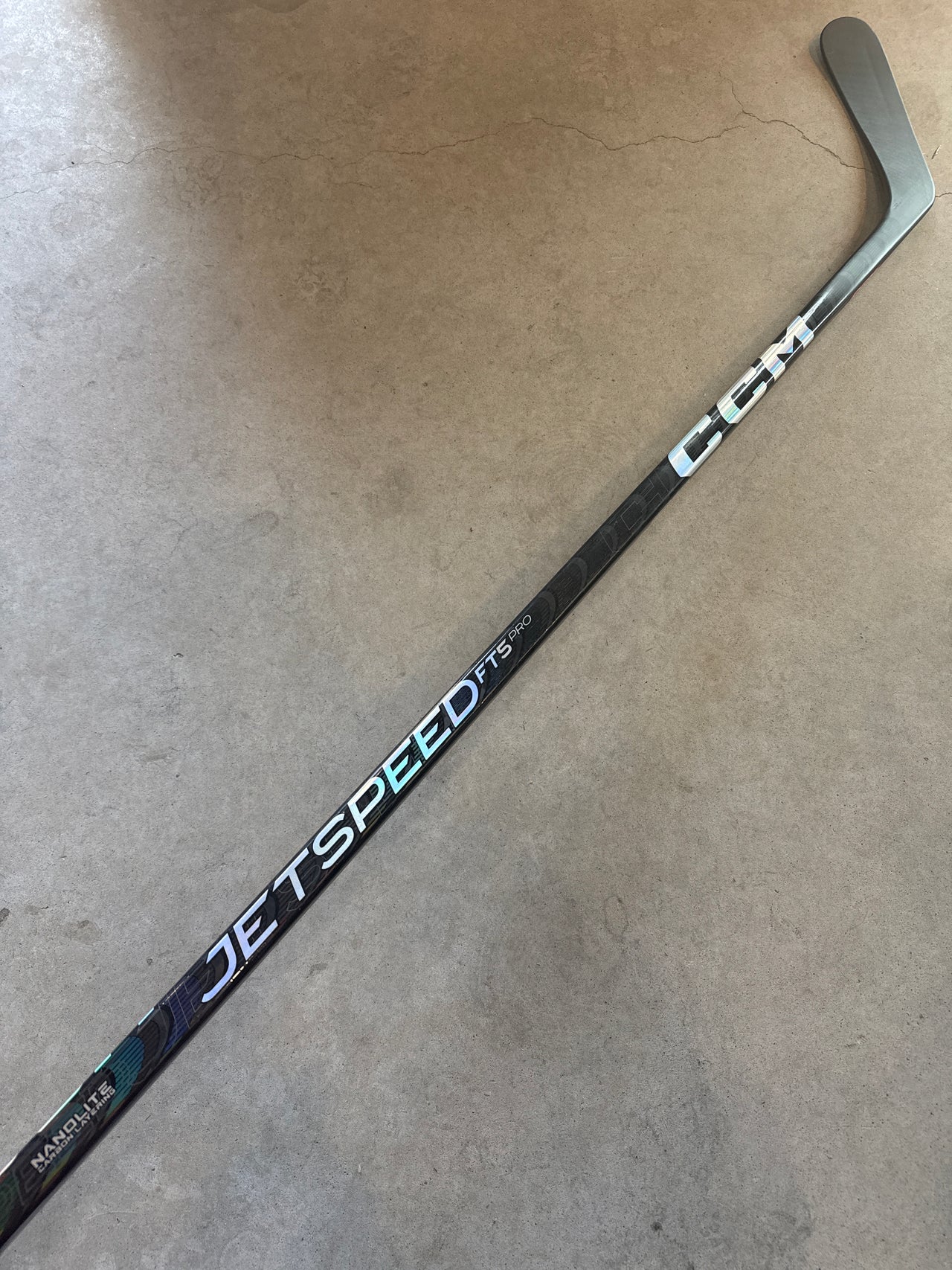 CCM JETSPEED FT5 PRO - 85 FLEX - P29 - LEFT HAND - NEW