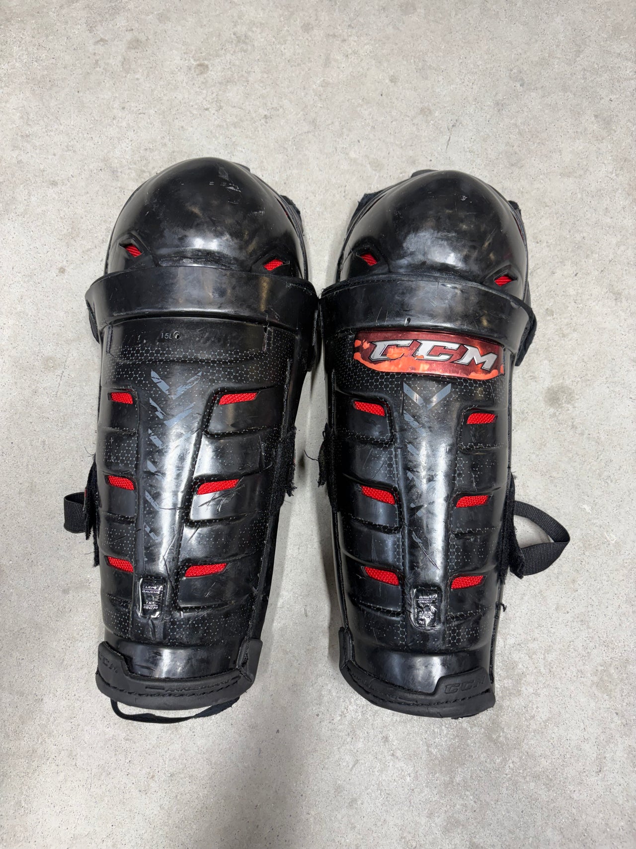 15” Senior CCM NHL LA Kings Pro Shin Guards (Used) Pro Stock