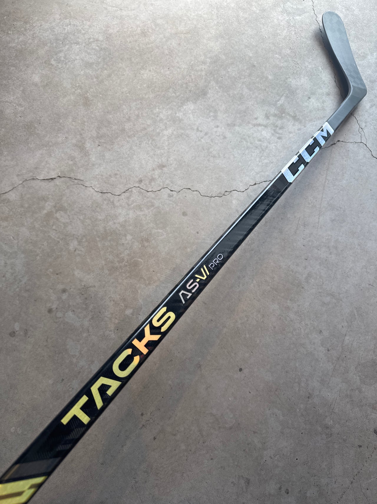 CCM AS-VI Pro - 85 FLEX - P92 - LEFT HAND - NEW