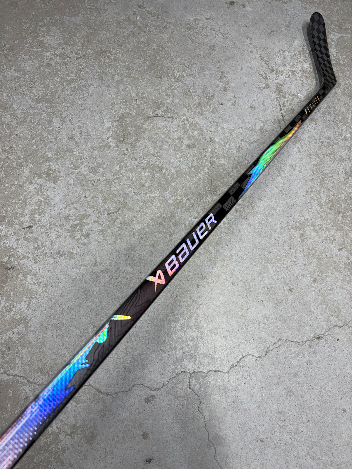Left Hand 77 Flex P28M Bauer Flylite (Like New) Pro Stock