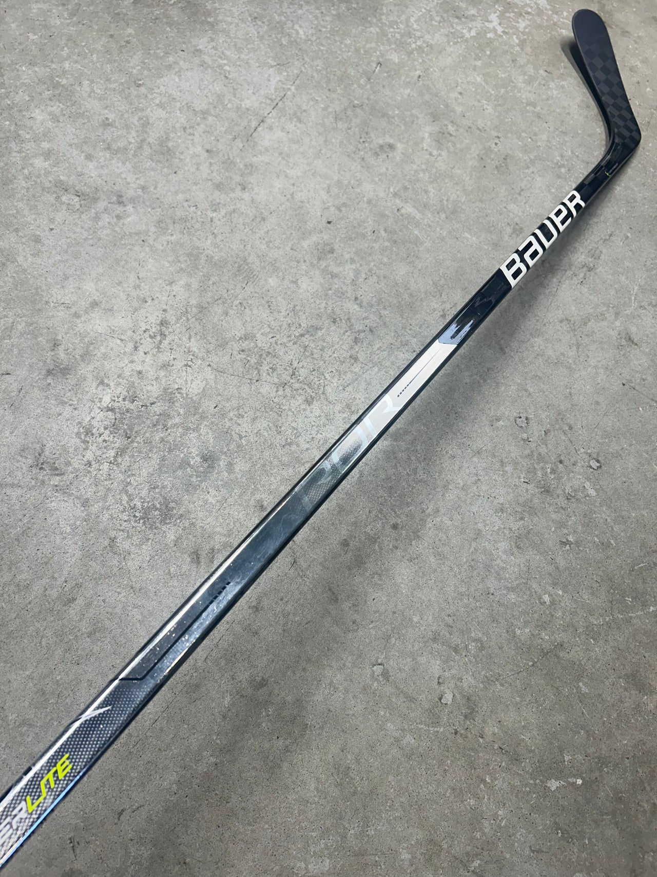 Left Hand 82 Flex P92 Bauer Hyperlite (New) Pro Stock