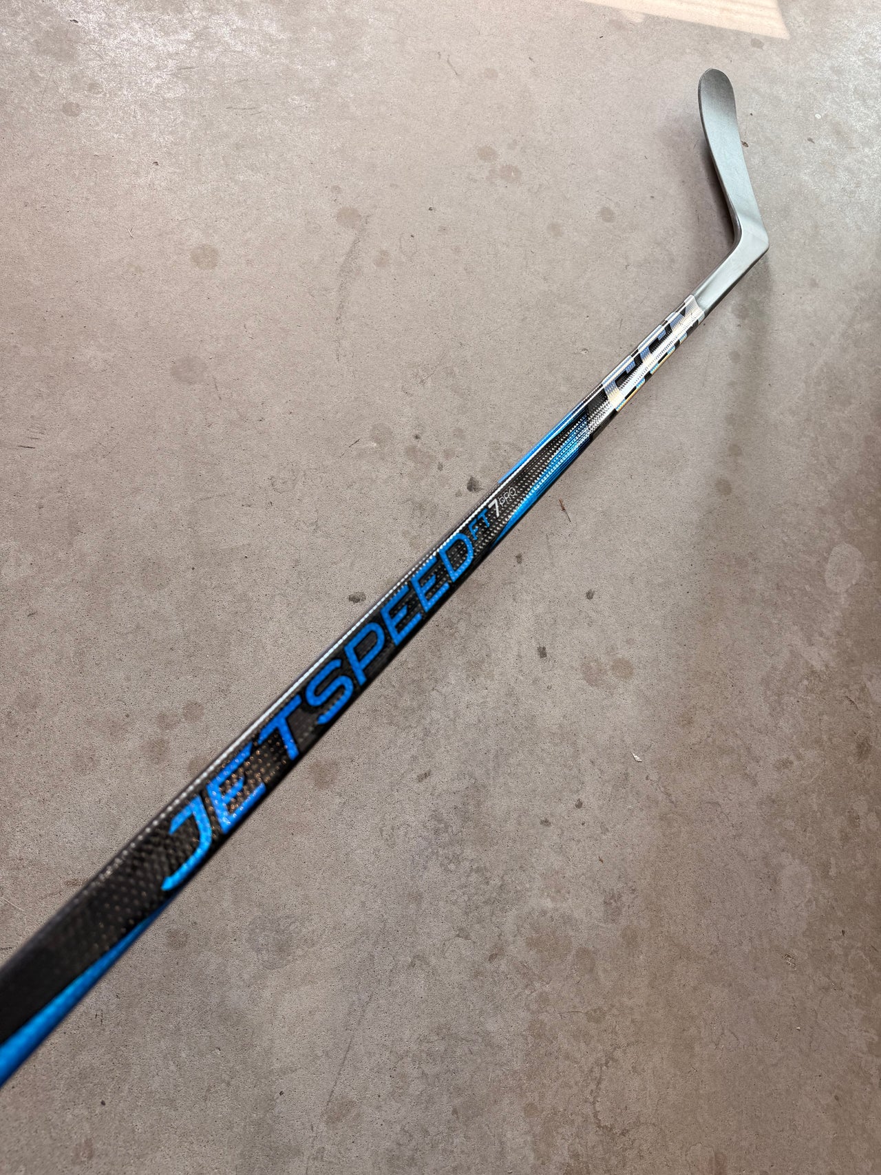 Left Hand 80 Flex Custom P28 CCM Jetspeed FT7 Pro New