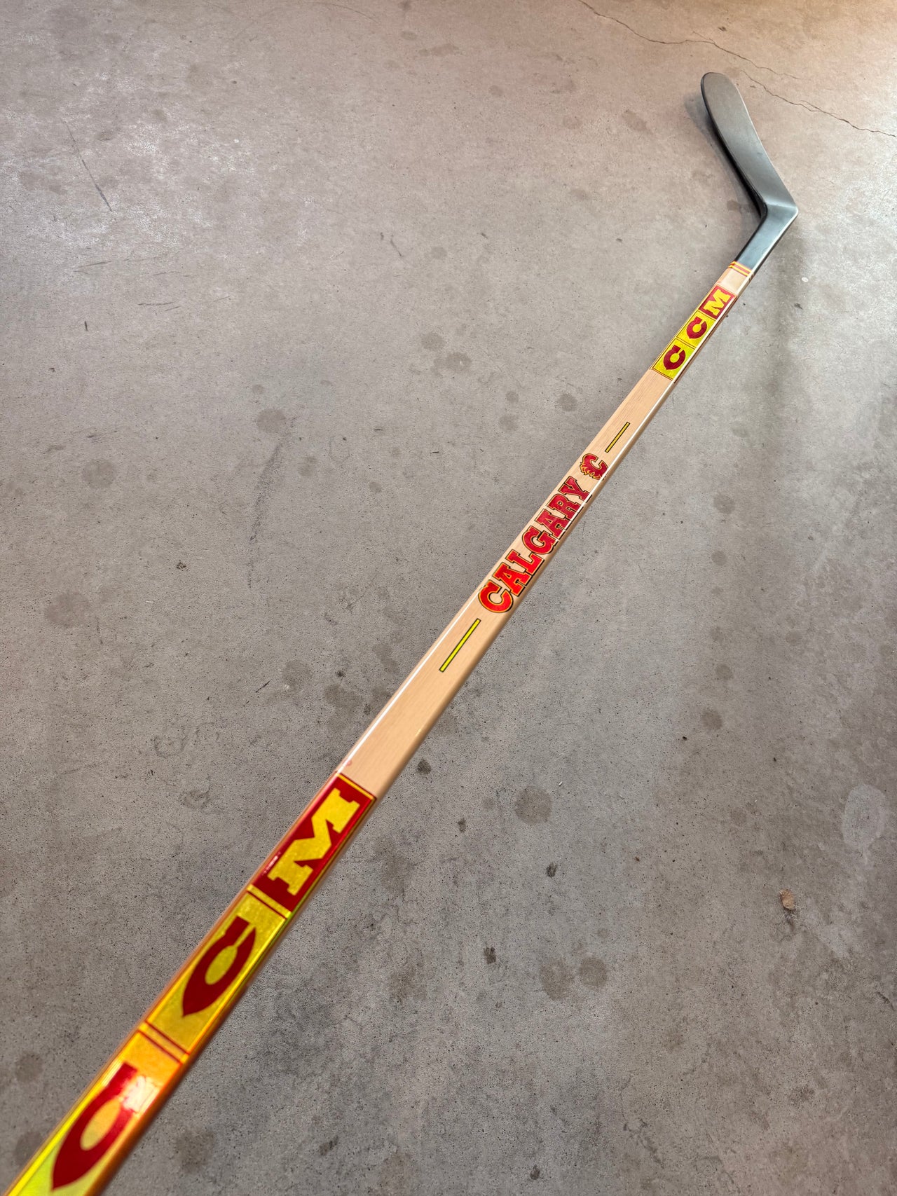 Left Hand 75 Flex P88 CCM Custom Jetspeed FT7 Pro New (Calgary Flames Heritage Classic)