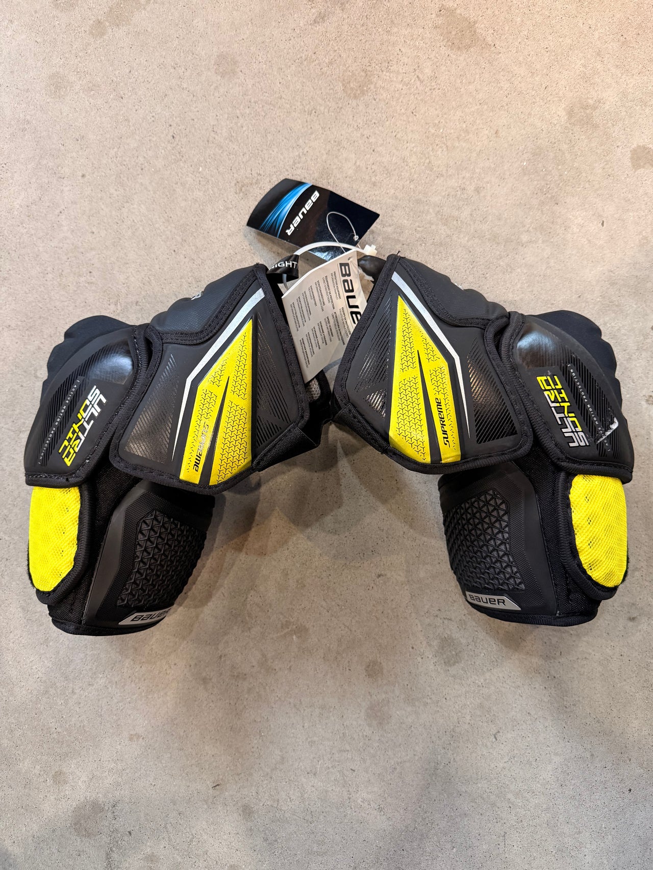 Bauer Supreme Ultrasonic Senior Medium Elbow Pads Pro Stock New