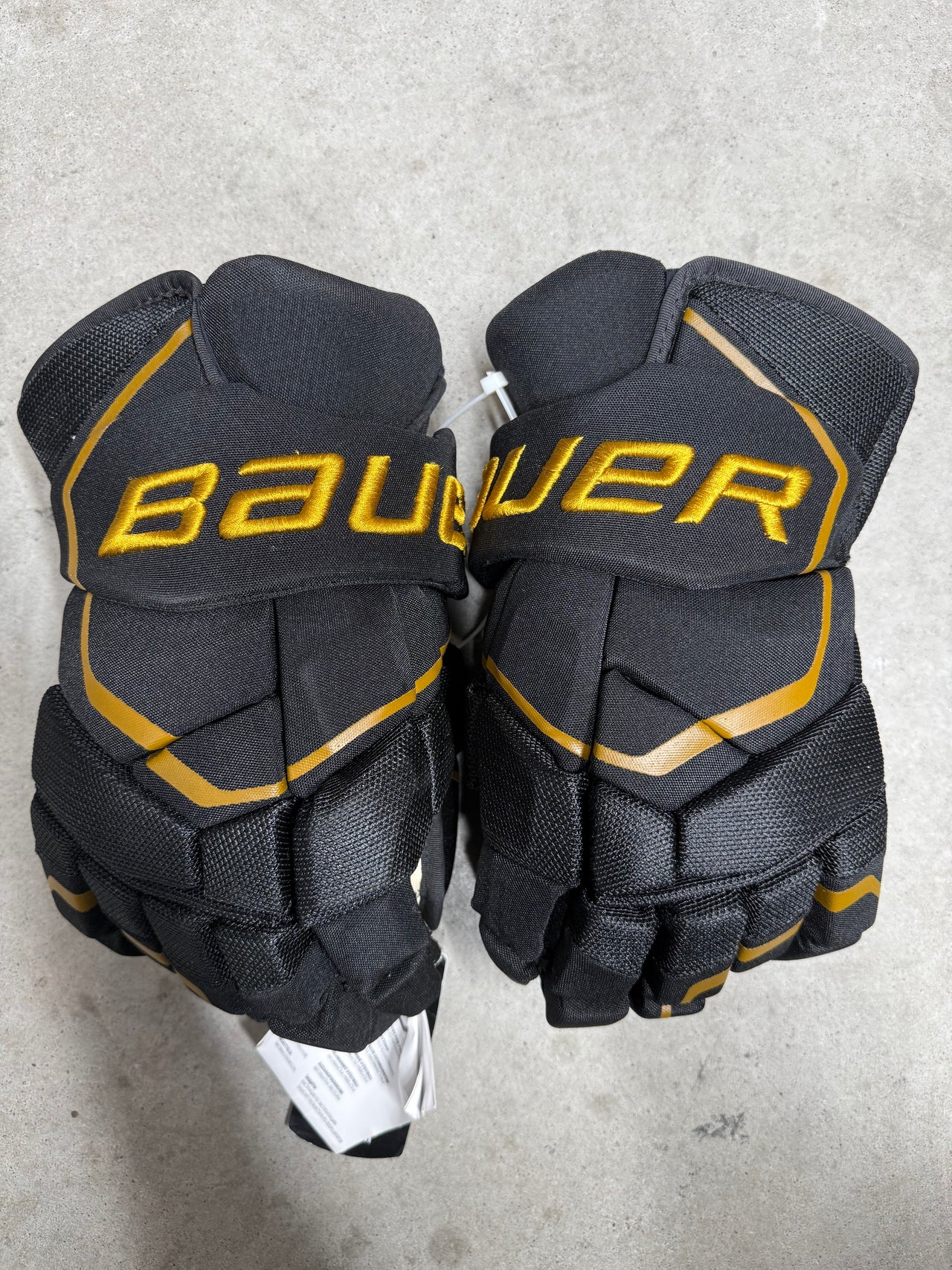 14” Bauer Supreme 2S Pro Gloves Pro Stock New NCAA