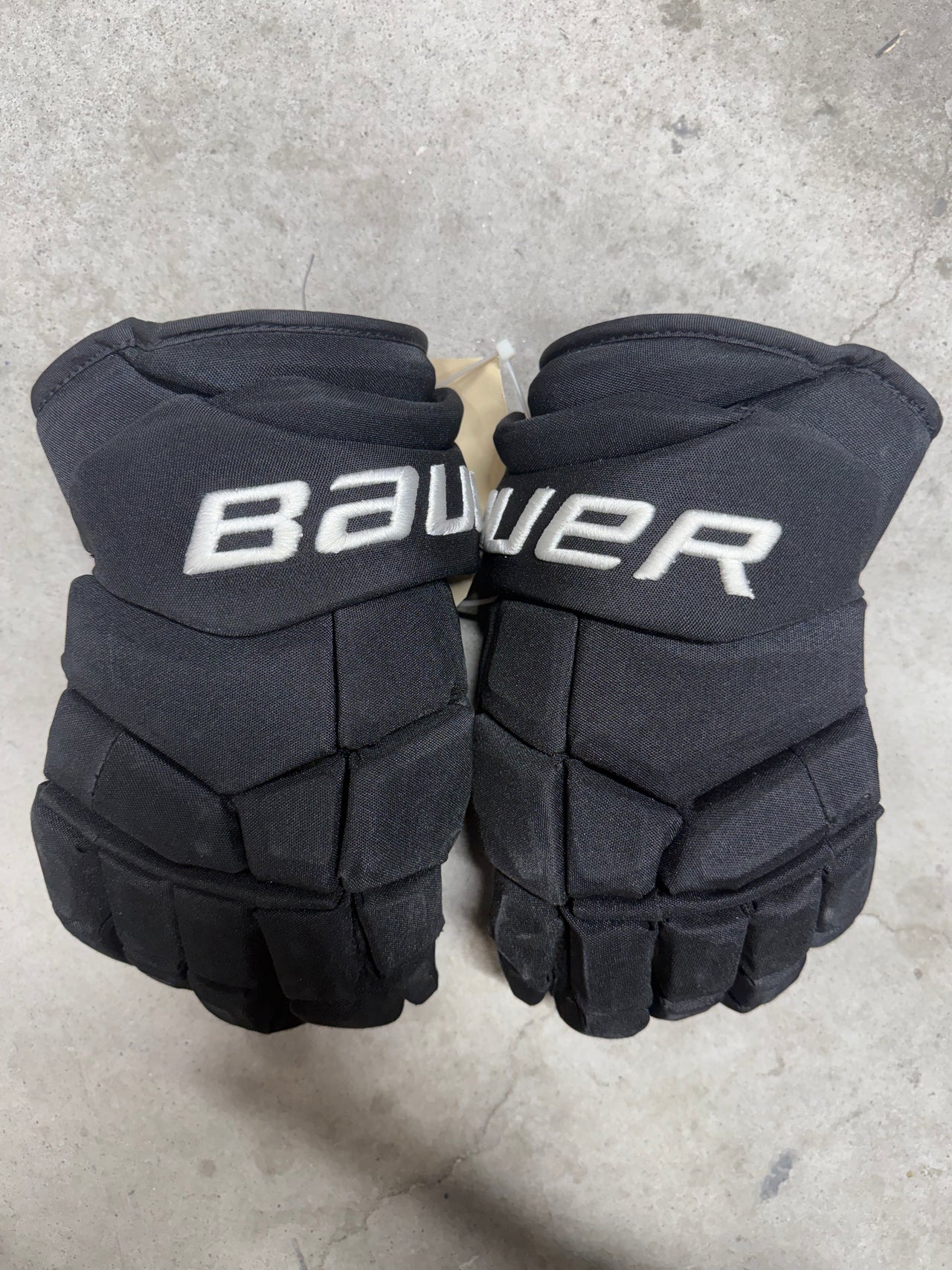 15” Bauer Supreme Ultrasonic Gloves Dallas Stars Pro Stock Used Like New