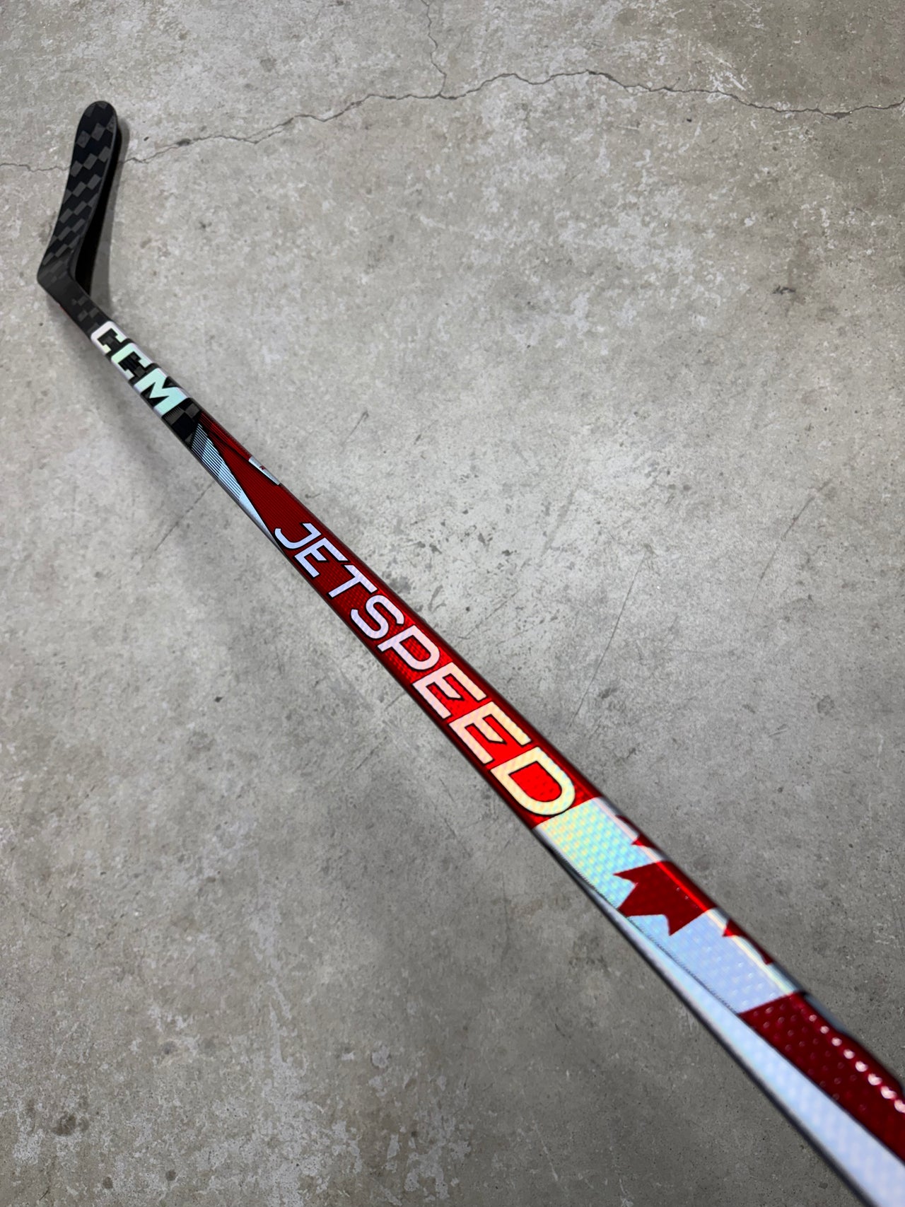 Right Hand 70 Flex P28M CCM Jetspeed FT7 Pro Team Canada (New)