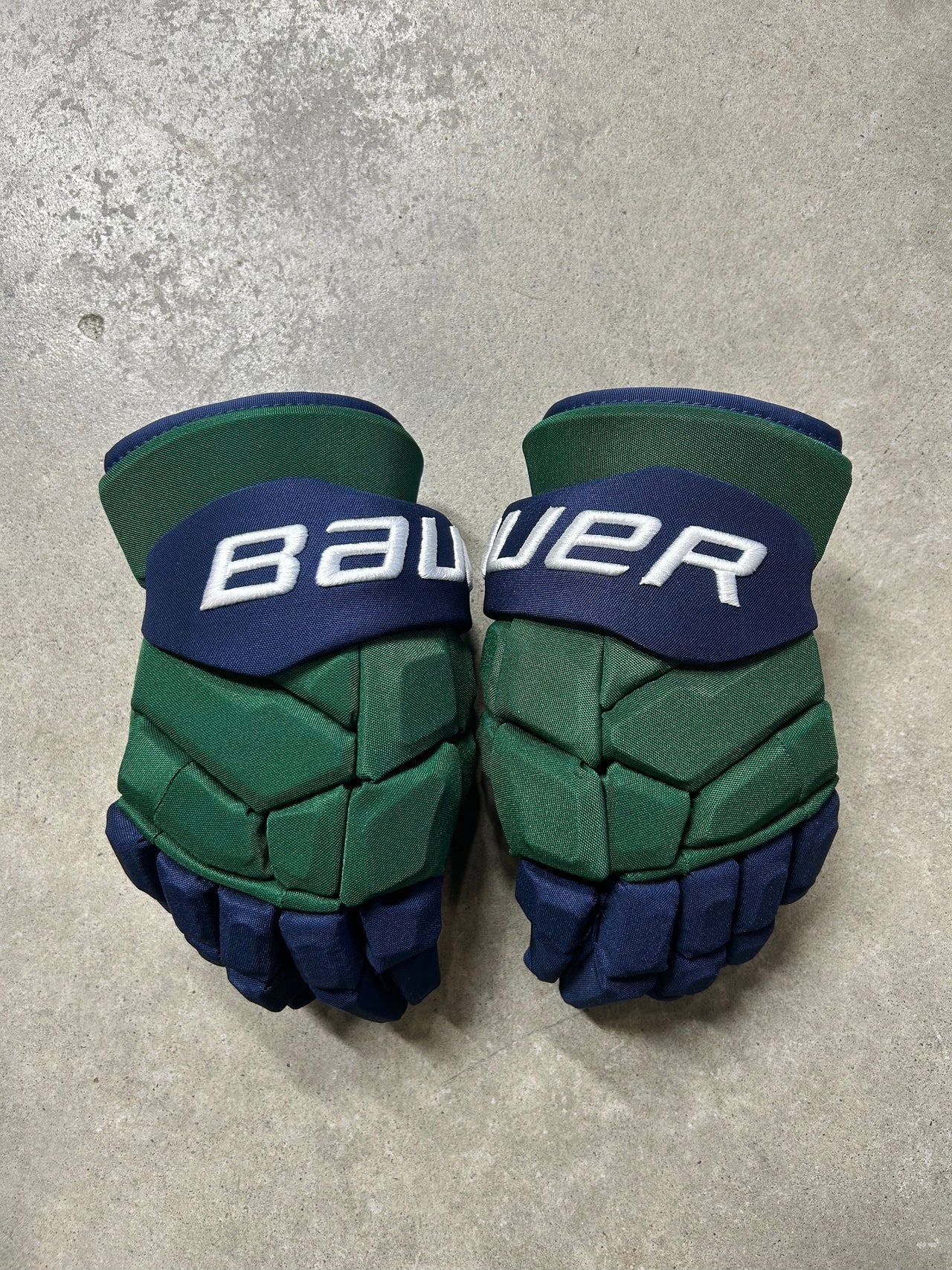 13” Bauer Mach Gloves NCAA Mercyhurst Lakers Pro Stock