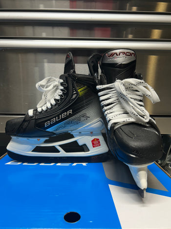 Bauer Hyperlite 2 Skate Size 4.5 Fit 3 NCAA Pro Stock (New)