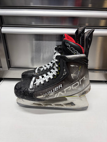 Bauer Hyperlite Skate Size 8 FIT 1 NHL (Used) Pro Stock