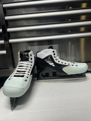 True SVH One Piece Custom Pro Goalie Skate Size 11 Regular Width Connor Hellebuyck Pro Stock (Like New)