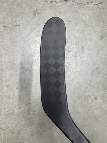 Right Hand 87 Flex P28 Bauer Flylite NHL Pro Stock (New)