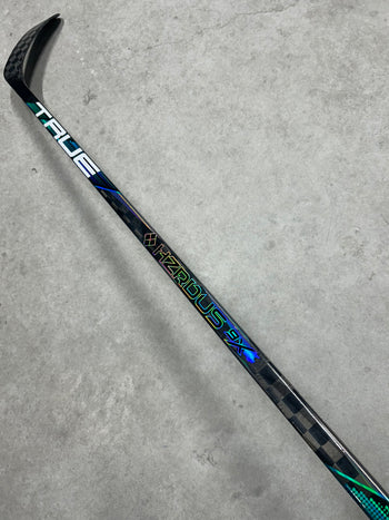 Left Hand 80 Flex Custom P28 True Hzrdus 9x4 (New) Pro Stock