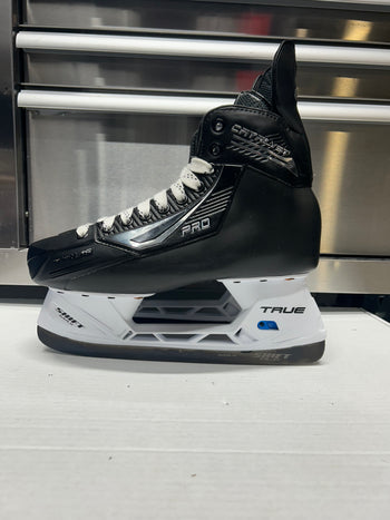 True Catalyst Pro Skate Size 8 NHL Pro Stock (New)