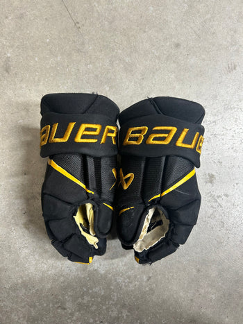 15” Bauer Vapor Hyperlite Gloves NCAA (Used)