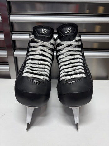 True SVH Two Piece Custom Pro Goalie Skate Size 9 Regular Width (Used) NHL Pro Stock