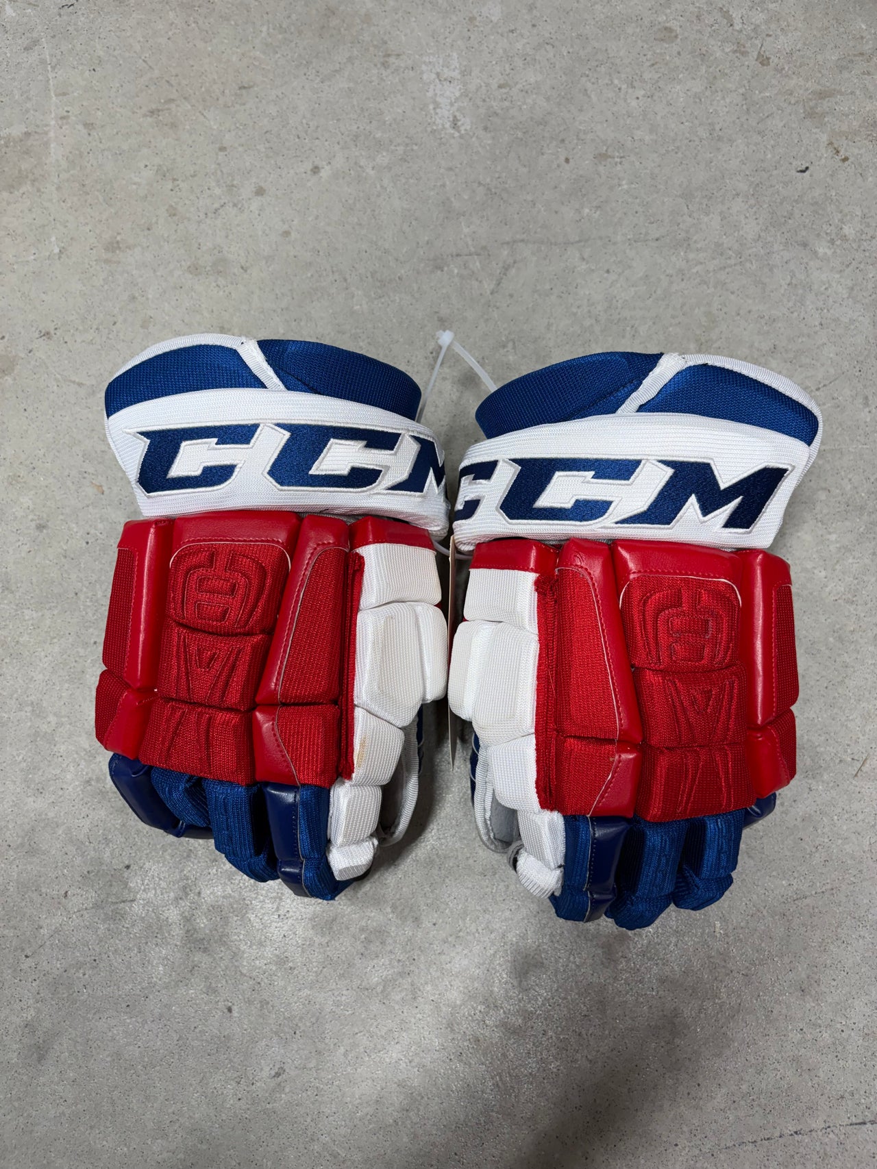 14” CCM HGCLXP New York Rangers Pro Hockey Gloves (New)