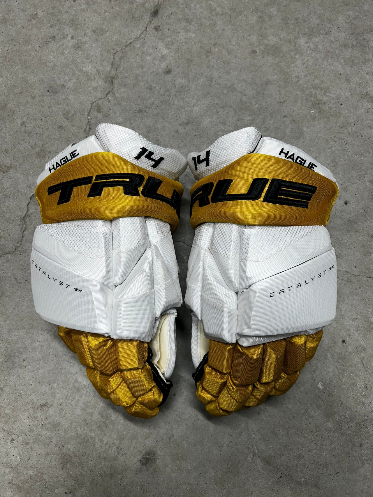 15” True Catalyst 9X Pro Stock Hockey Gloves Vegas Golden Knights Nicolas Hague (New)