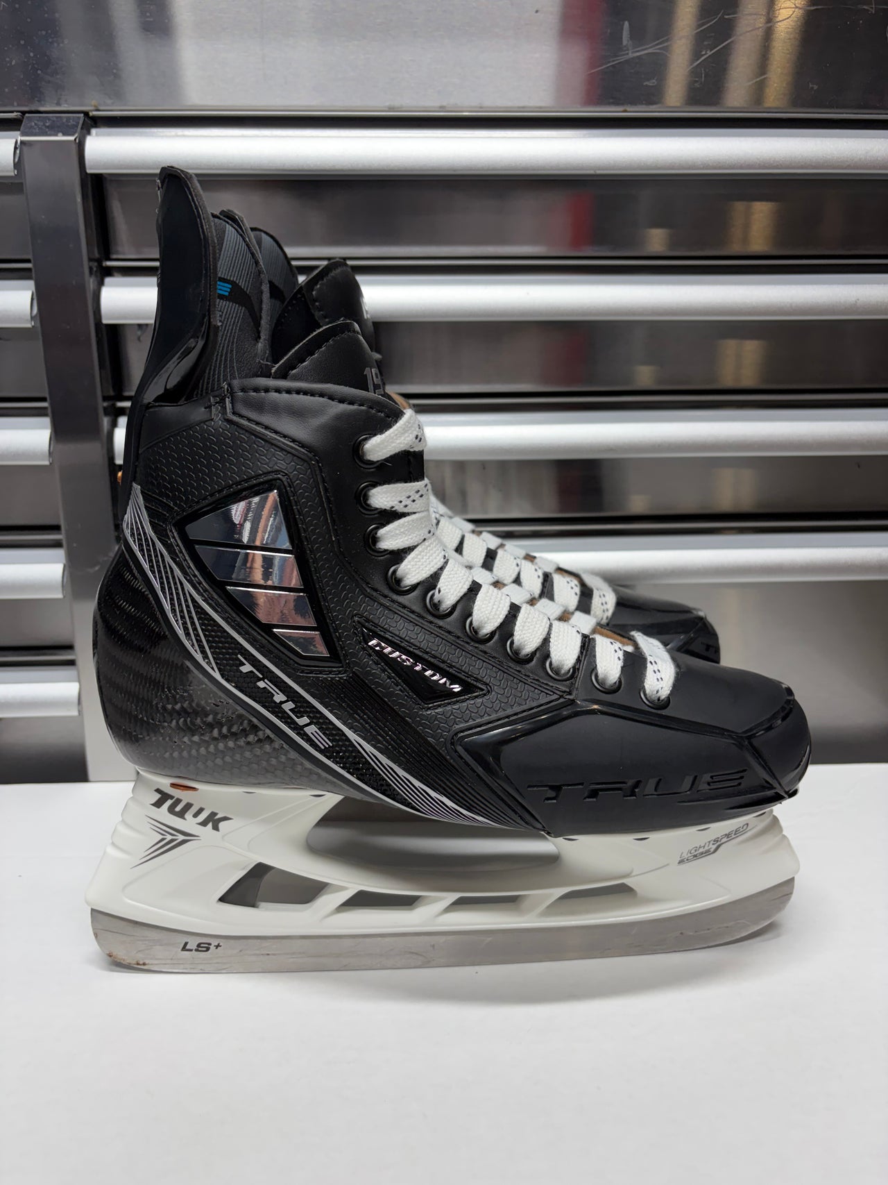 True SVH Custom Pro Skate Size 7 Tapered Width (New) OHL Pro Stock