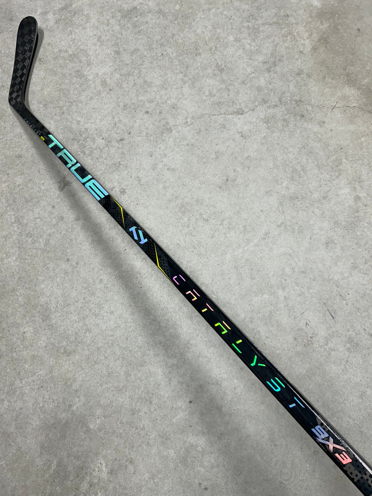 Right Hand 90 Flex P29 True Catalyst 9X3 (New) Pro Stock NHL