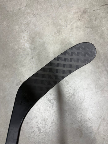 Right Hand 95 Flex P28M CCM Ribcor Trigger 9 (Like New)