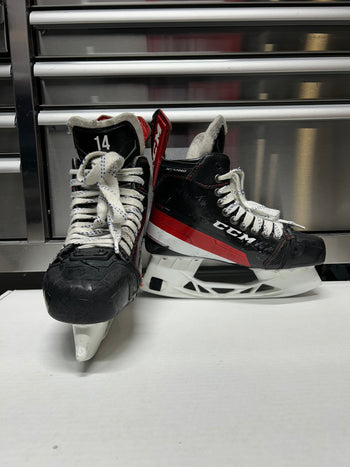 CCM FT4 Pro Skate Used Size 6.5 Regular Width NCAA Pro Stock
