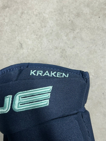 14” True Pro Four Roll Pro Stock Hockey Gloves Seattle Kraken (New)