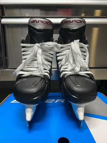 Bauer Hyperlite 2 Skate Size 5 Fit 3 NCAA Pro Stock (New)