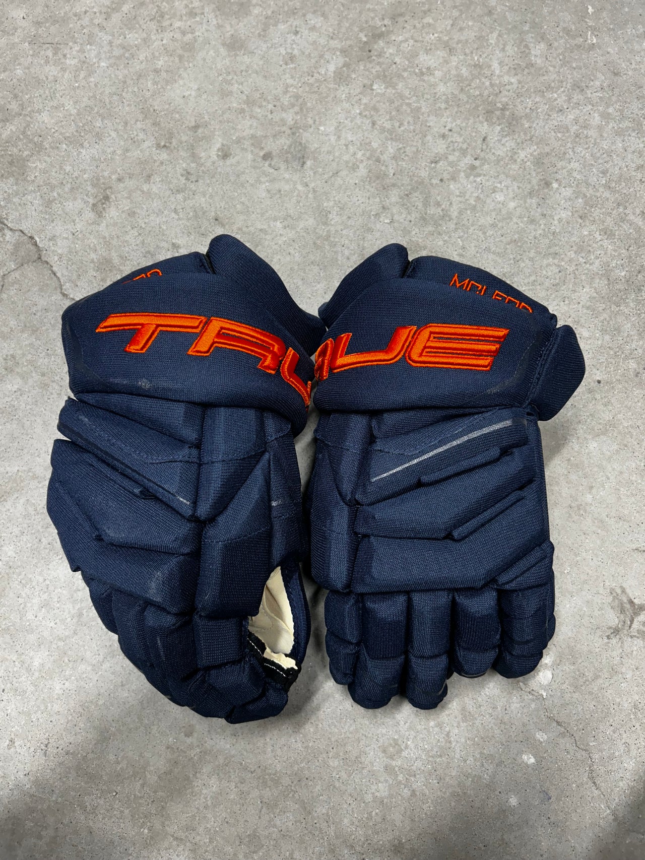 14” True Catalyst 9X Pro Stock Hockey Gloves Edmonton Oilers Michael Mcleod (New)