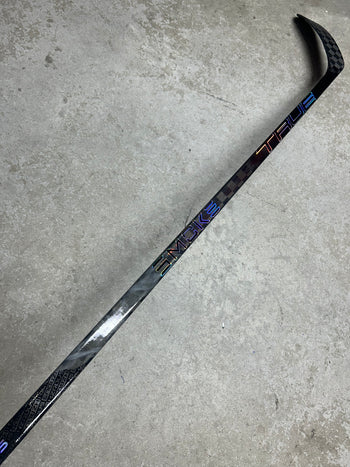 Right Hand 65 Flex P28 True Nitro Wrapped As Hzrdus Smoke (New) IGINLA NHL Pro Stock
