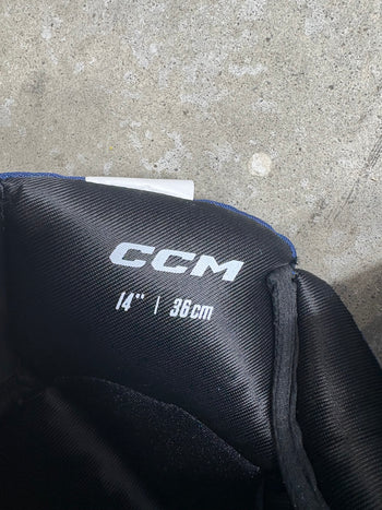 14” CCM Pro Toronto Maple Leafs John Tavares Pro Stock Gloves (New)