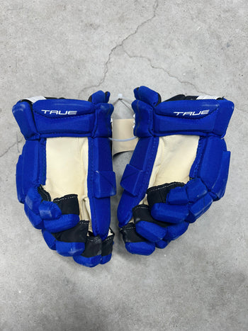 14” True Catalyst 9X Pro Stock Hockey Gloves Vancouver Canucks (New)