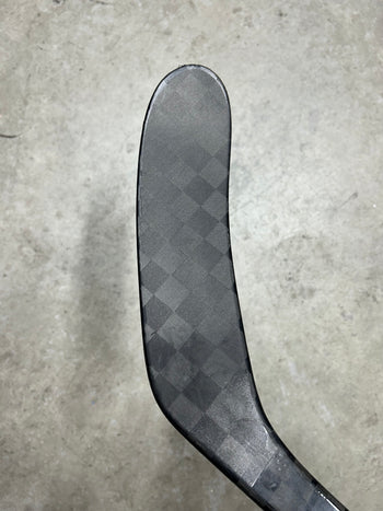 Right Hand 87 Flex P28M Bauer Pulse CHL Pro Stock (Restored)