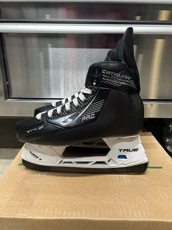 True Catalyst Pro Skate Size 7 NHL Pro Stock (New)