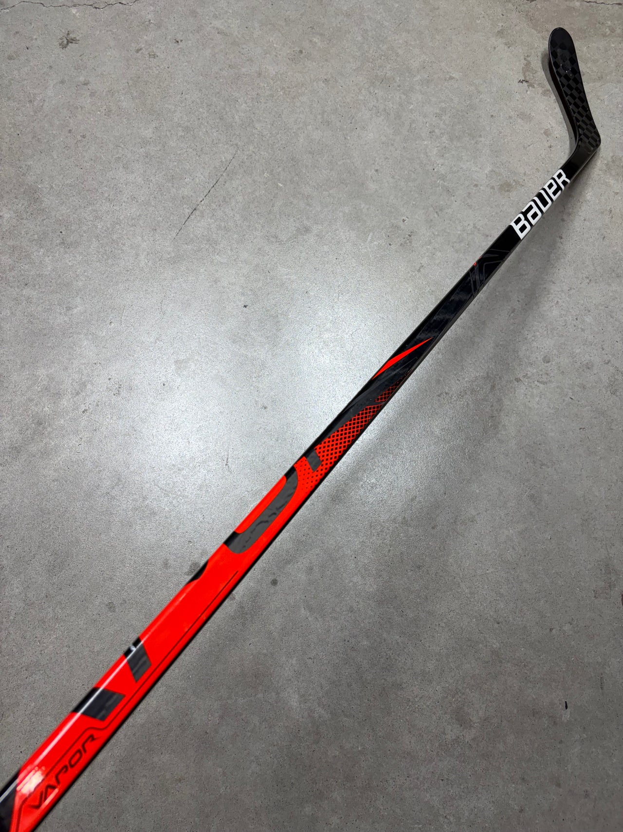 Left Hand 87 Flex P28 Bauer Vapor Team X (New) Pro Stock
