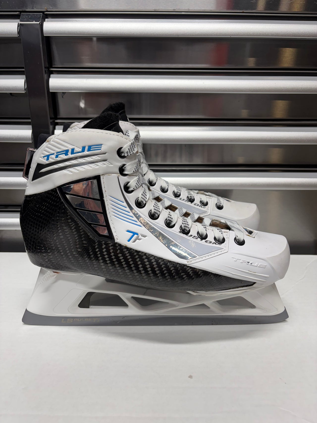 True SVH Two Piece Custom Pro Goalie Skate Size 10 Regular Width (Like New) NHL Pro Stock