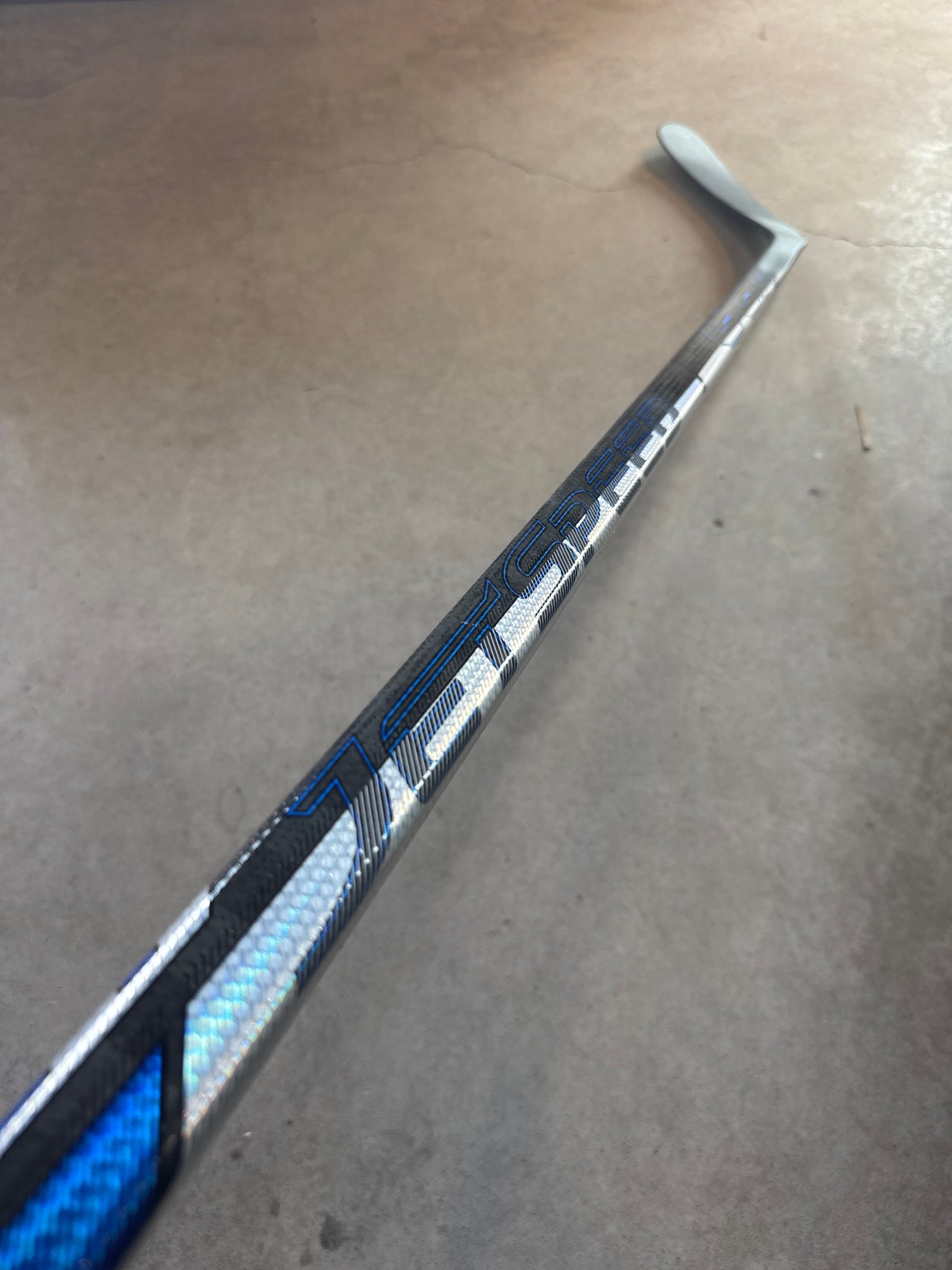 CCM TRIGGER 10 PRO - 80 FLEX - P92 - LEFT HAND - NEW - AUSTON MATTHEWS