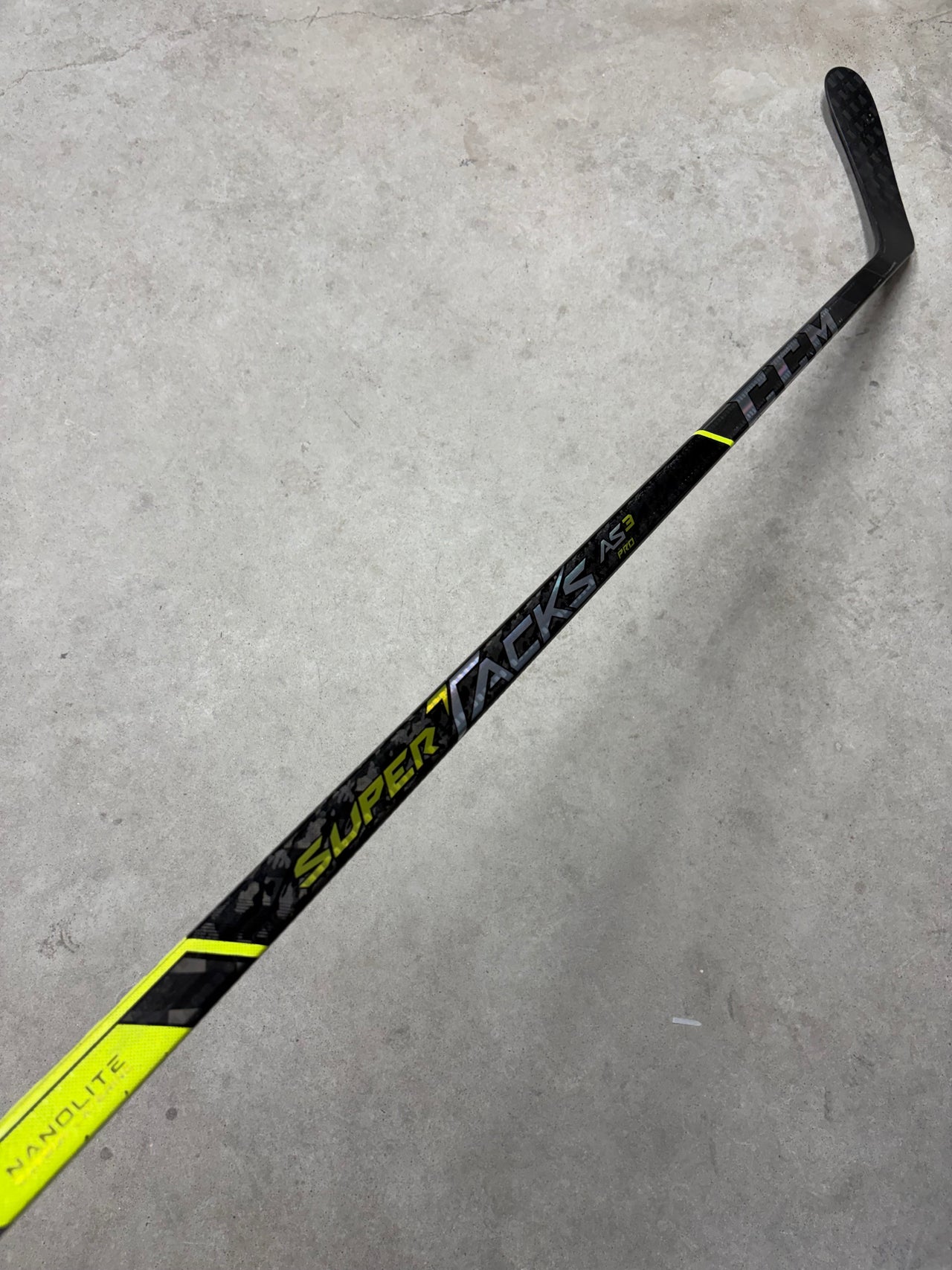 Left Hand 75 Flex P92 CCM SuperTacks AS3 Pro Stock (New)