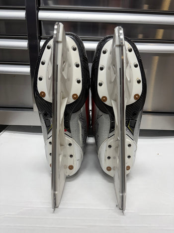 Bauer Hyperlite2 Skate Size 11 FIT 1 (Game Used) BOSTON UNIVERSITY Pro Stock