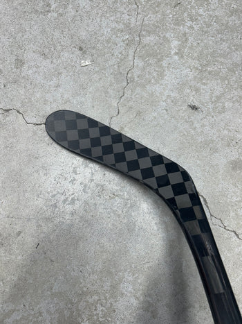 Left Hand 87 Flex P28 Bauer Hyperlite2 (New) Pro Stock