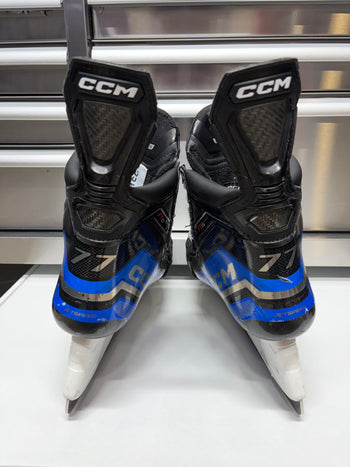 CCM FT6 Pro Skate Size 9 Regular Width (Used) RYAN TVERBERG Pro Stock