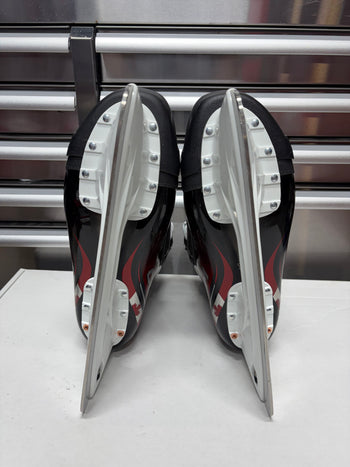 CCM FT8 Pro Size 10 Regular Width (New) JOHN TAVARES Team Canada Pro Stock