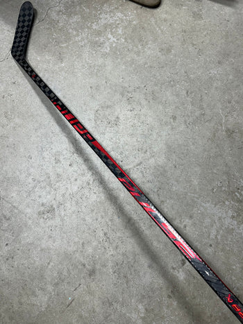 Right Hand 87 Flex P28M Bauer Pulse CHL Pro Stock (Restored)